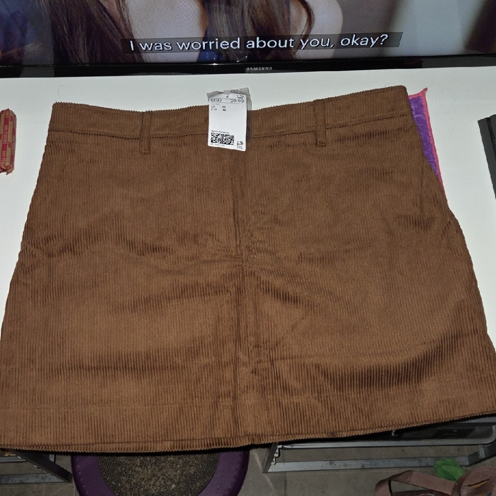 H&M Brown Corduroy Mini Skirt